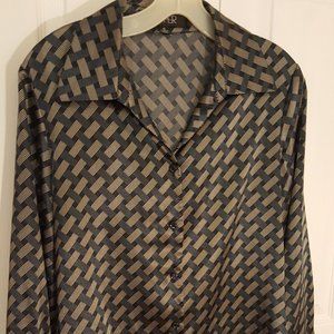 black/ gold/gray basket weave blouse